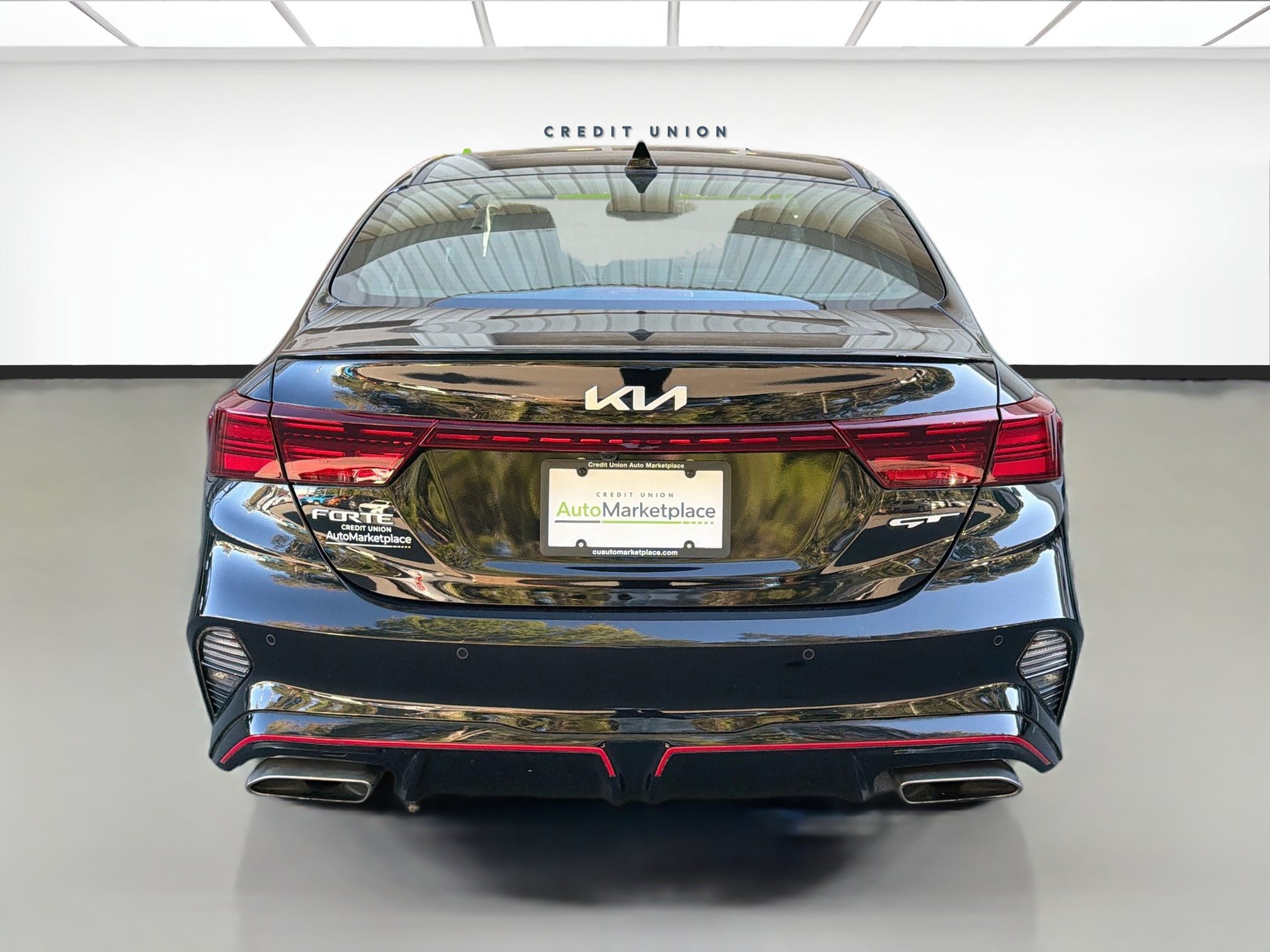 Used 2023 Kia Forte GT w/ GT2 Package FWD image 5