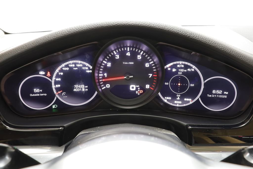 Used 2019 Porsche Panamera 4 image 8