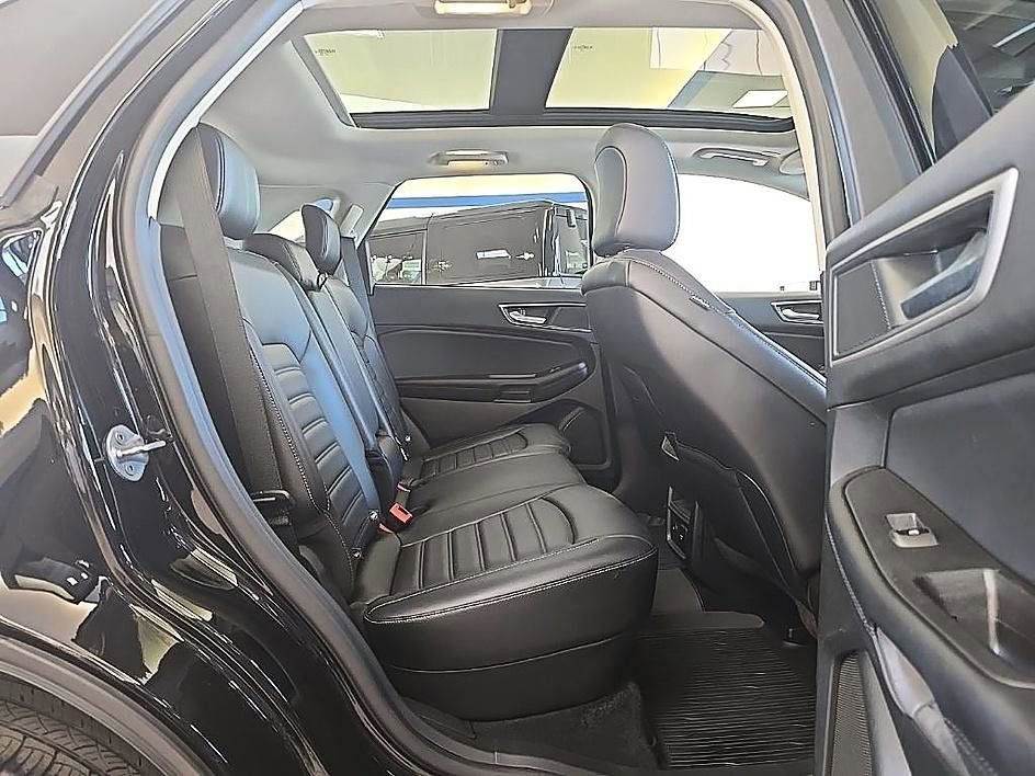 Used 2023 Ford Edge SEL w/ Convenience Package image 34