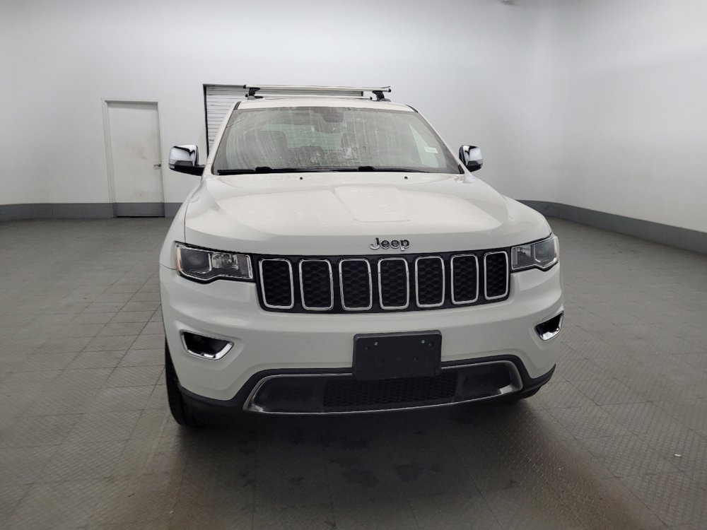 Used 2018 Jeep Grand Cherokee Limited image 14