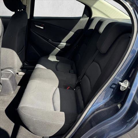 Used 2017 Toyota Yaris iA image 18