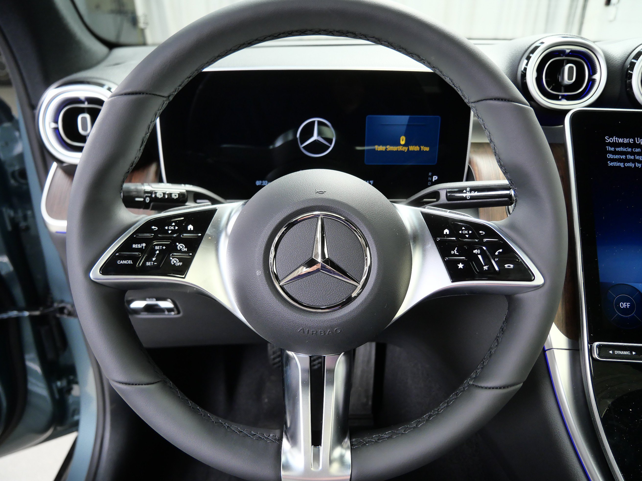New 2026 Mercedes-Benz GLC 300 4MATIC image 12