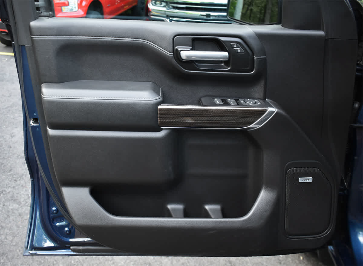 Used 2019 Chevrolet Silverado 1500 LT Trail Boss AWD/4WD image 21