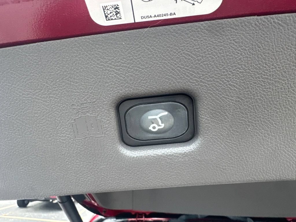 Used 2019 Lincoln Nautilus Reserve w/ Driver Assistance Package FWD image 50