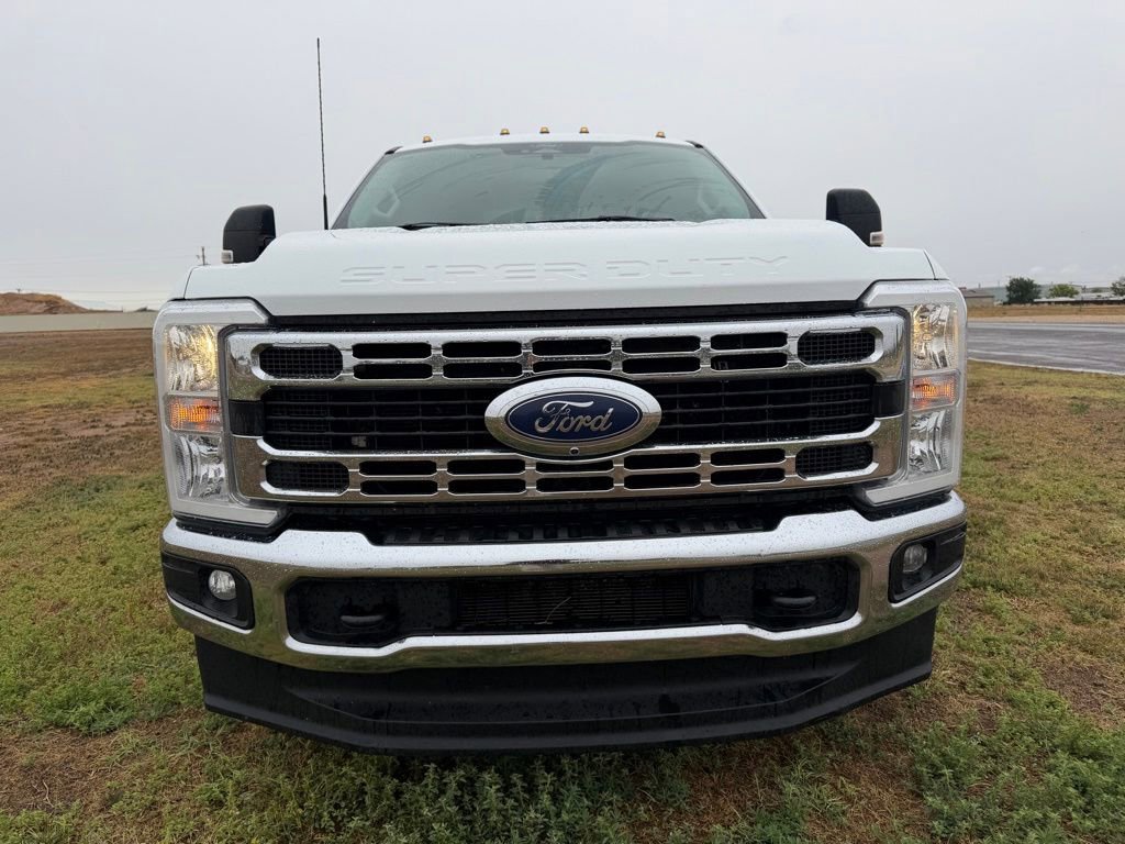 Used 2024 Ford F350 XLT w/ 360-Degree Camera Package AWD/4WD image 2