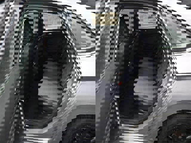 New 2025 Volkswagen Jetta SE image 11