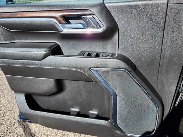 Used 2024 GMC Sierra 1500 SLT AWD/4WD image 6
