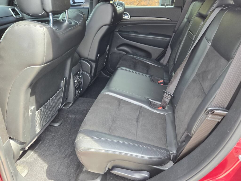 Used 2021 Jeep Grand Cherokee Laredo X AWD/4WD image 22