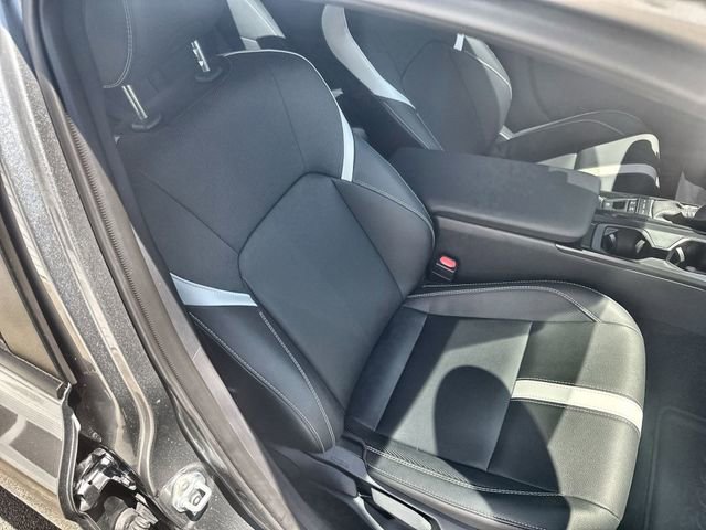 Used 2026 Toyota Camry SE FWD image 31