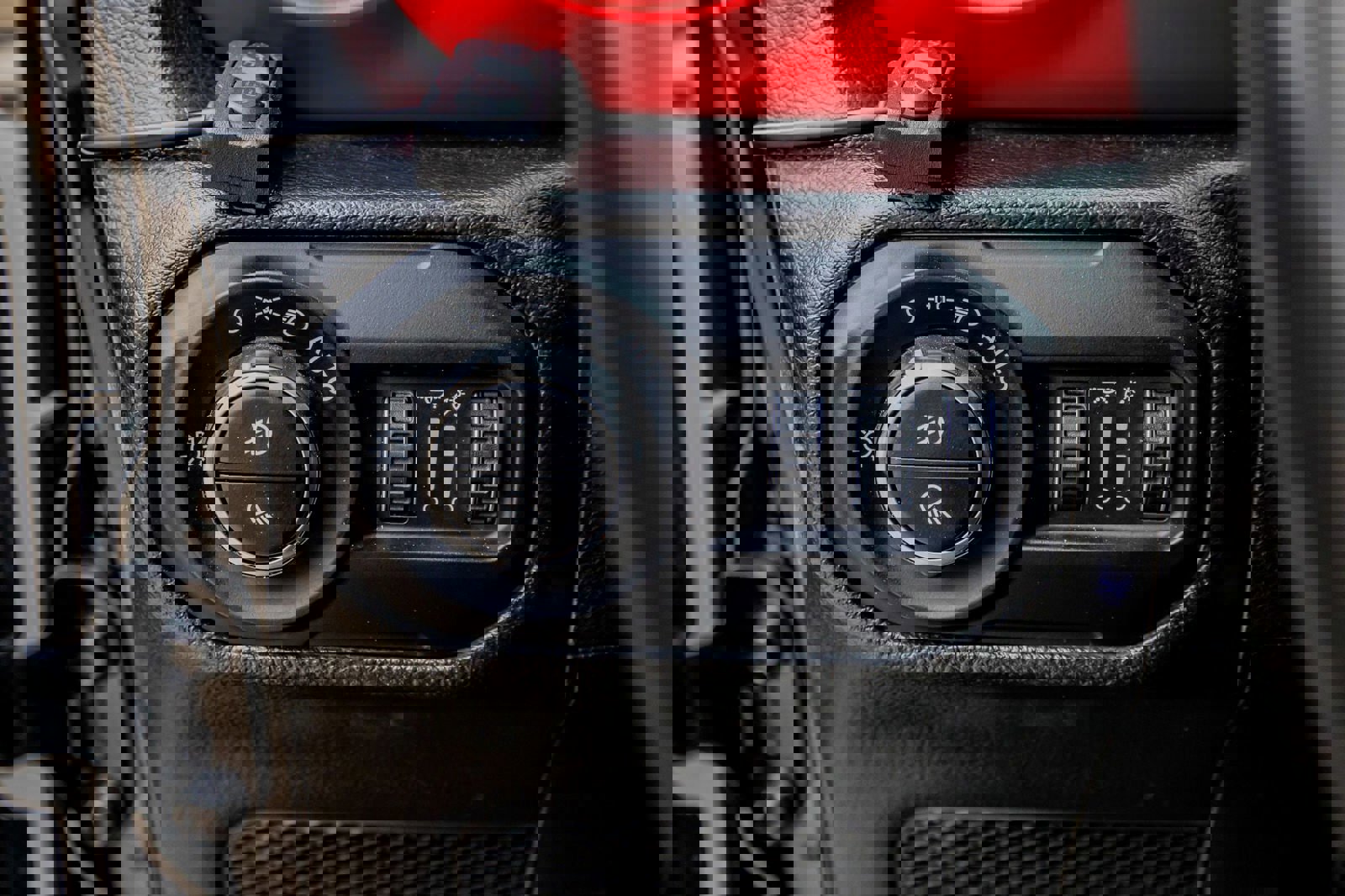 Used 2022 Jeep Gladiator Rubicon w/ LED Lighting Group AWD/4WD image 20