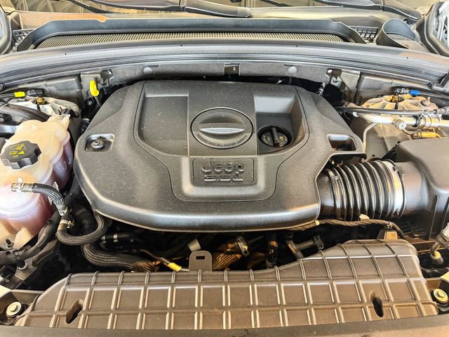 Used 2022 Jeep Grand Cherokee Overland w/ Luxury Tech Group IV image 49