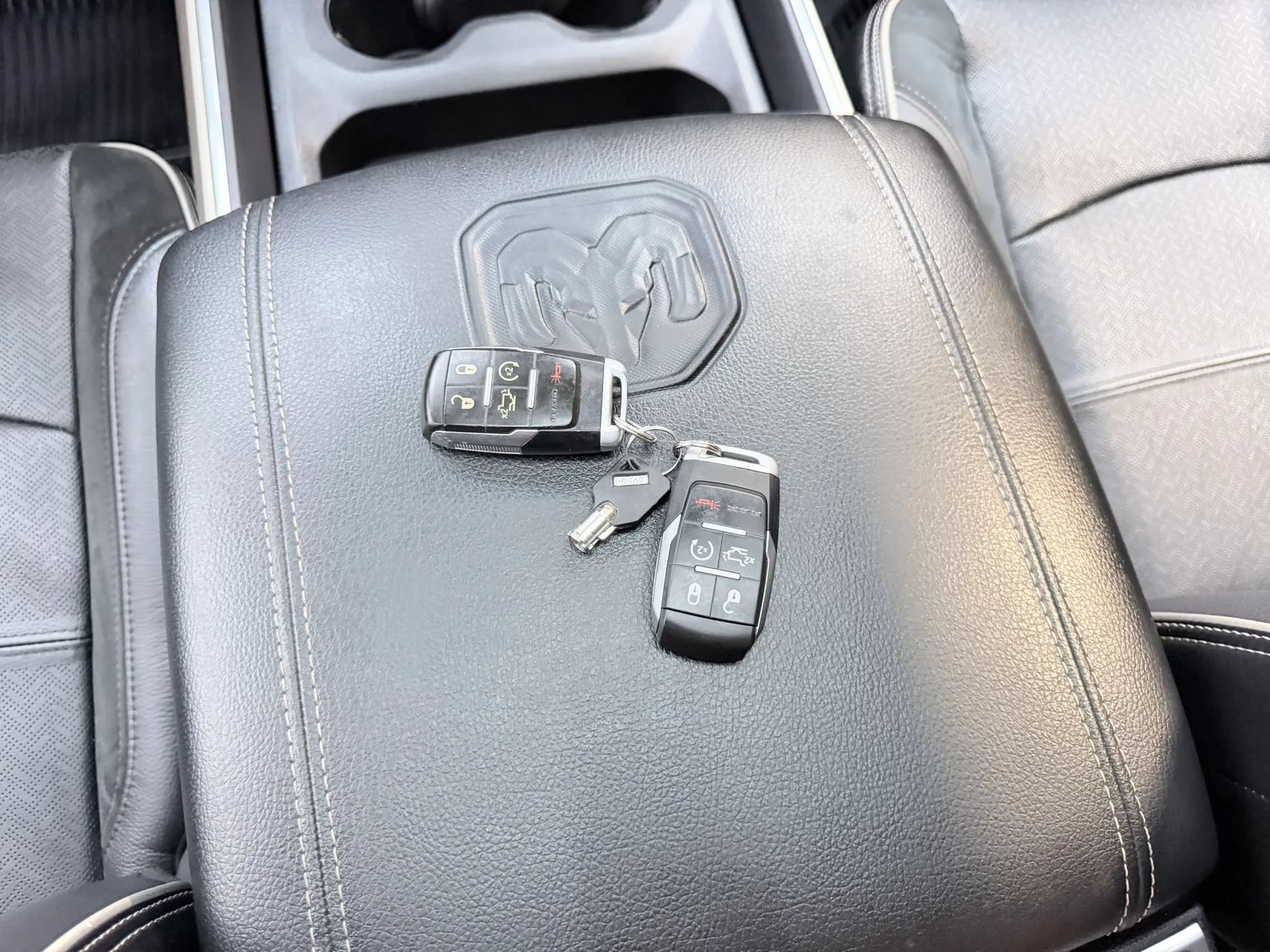 Used 2019 RAM 2500 Laramie AWD/4WD image 24