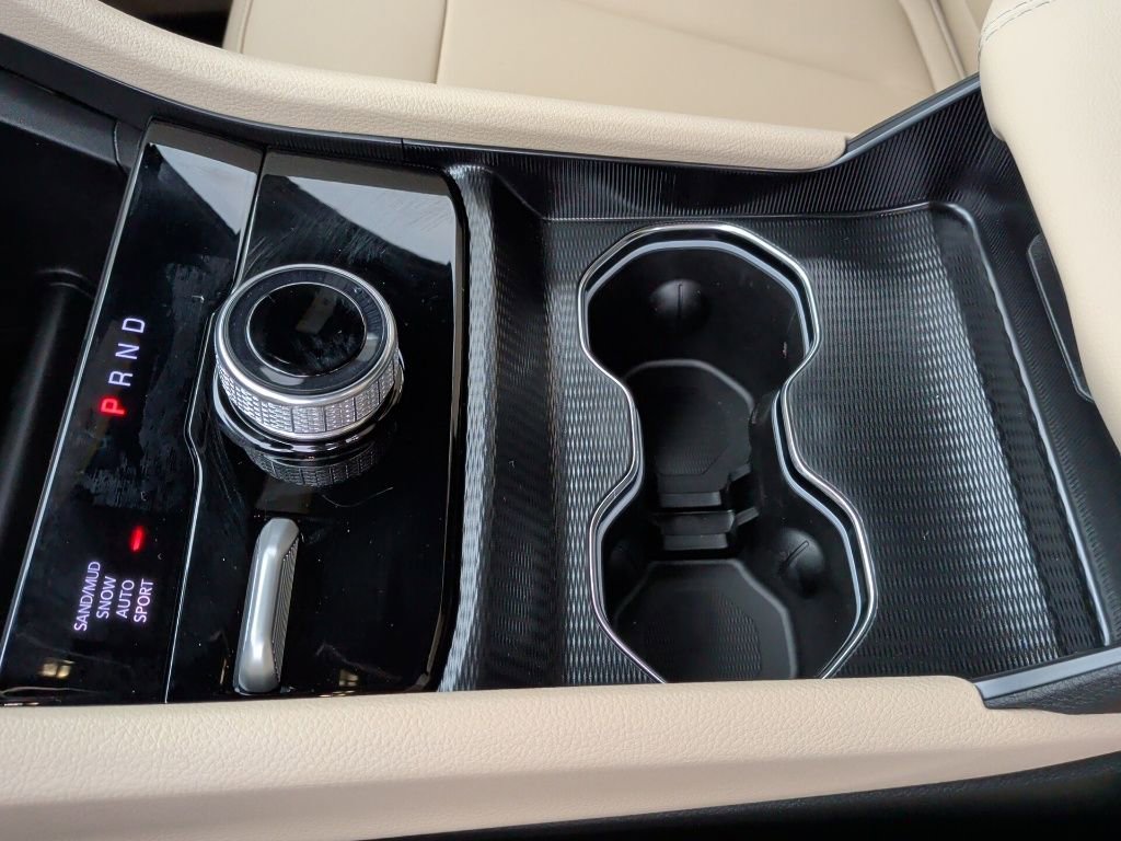 New 2025 Jeep Grand Cherokee Limited image 40