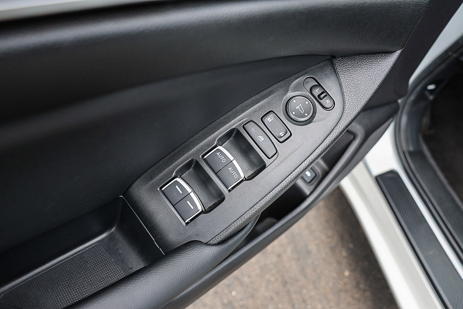 Certified 2022 Honda Accord Sport image 9