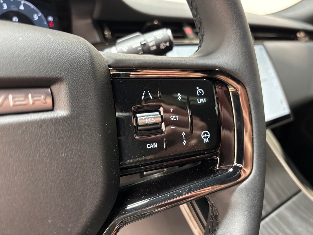 New 2026 Land Rover Range Rover Evoque S image 19