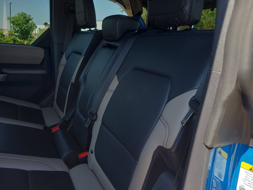 Used 2023 Ford Bronco Wildtrak AWD/4WD image 11