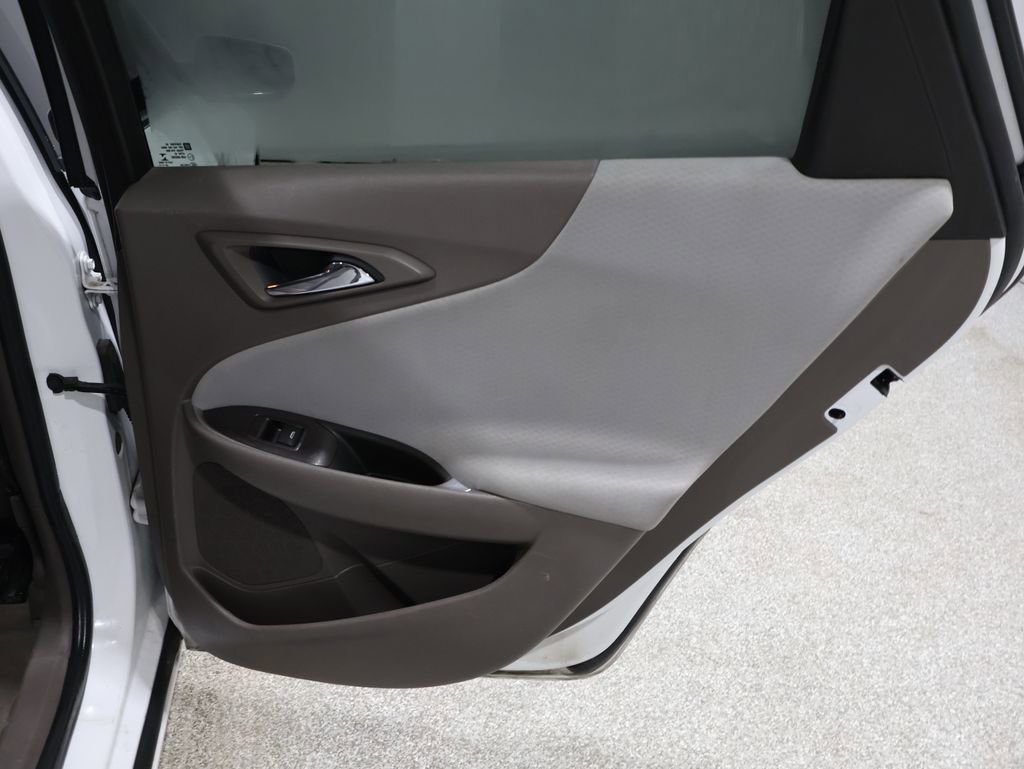 Used 2021 Chevrolet Malibu LT image 21