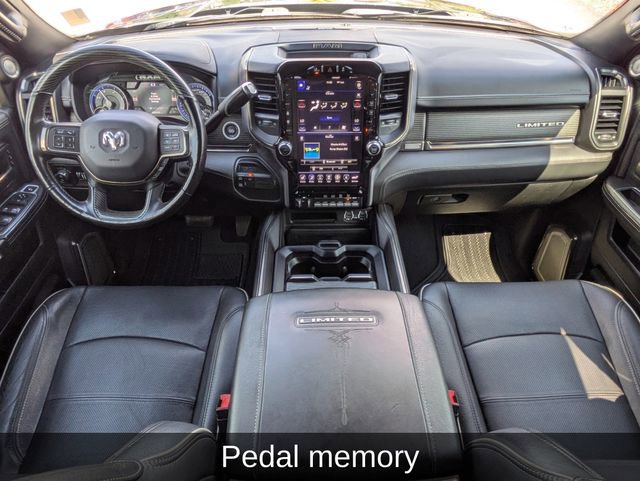 Used 2020 RAM 3500 Limited image 15