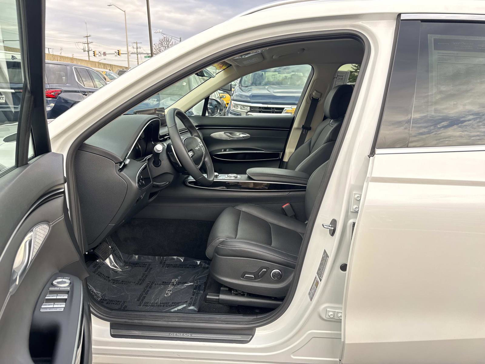 Used 2025 Genesis GV70 2.5T image 20