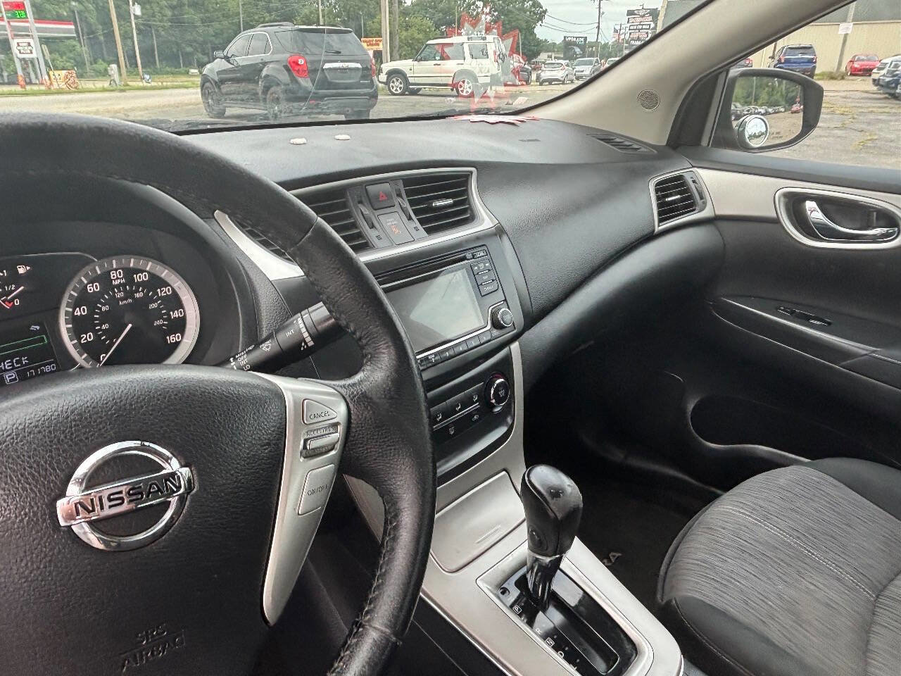 Used 2015 Nissan Sentra SV image 6