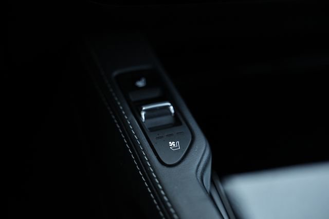 Used 2022 Kia Telluride EX w/ EX Premium Package image 36