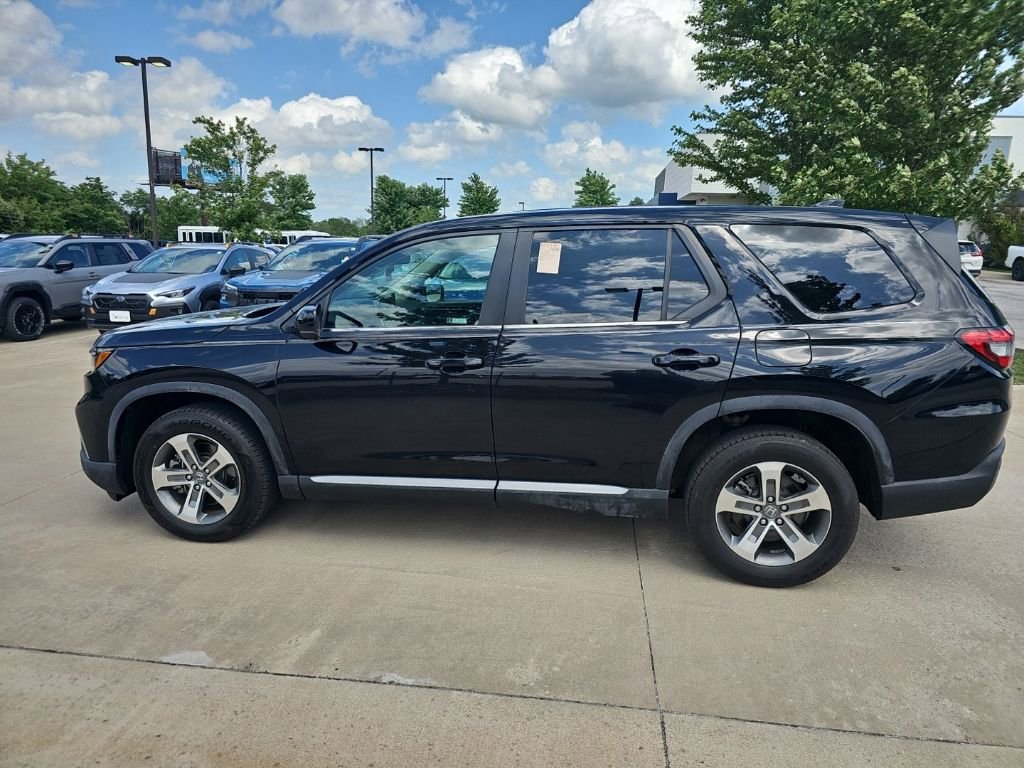 Used 2023 Honda Pilot EX-L image 8