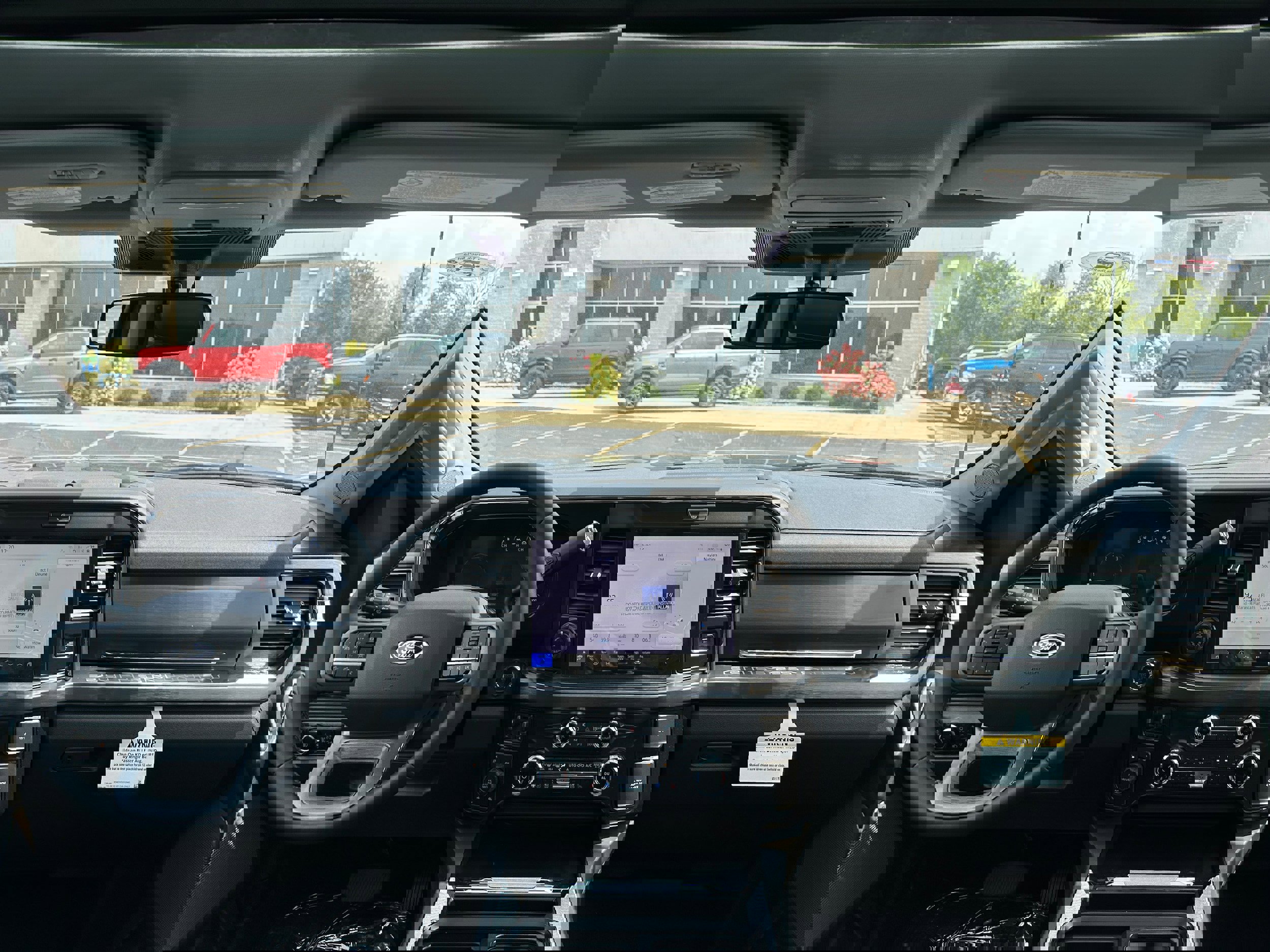 New 2025 Ford F350 Lariat w/ Lariat Ultimate Package image 2