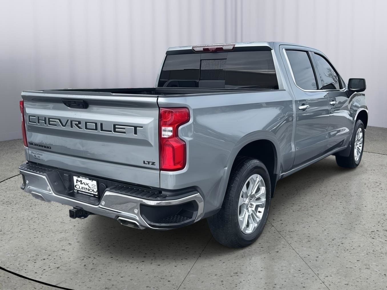 Used 2024 Chevrolet Silverado 1500 LTZ image 6