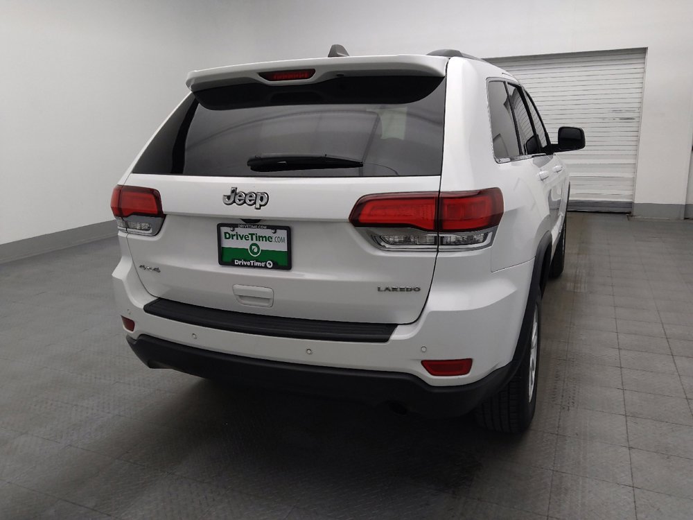 Used 2020 Jeep Grand Cherokee Laredo AWD/4WD image 7