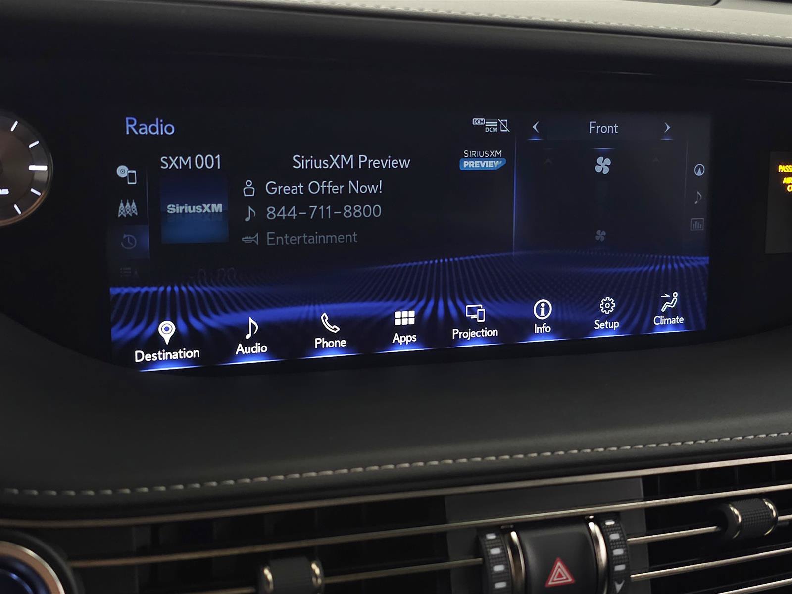 Used 2019 Lexus LS 500h AWD image 26