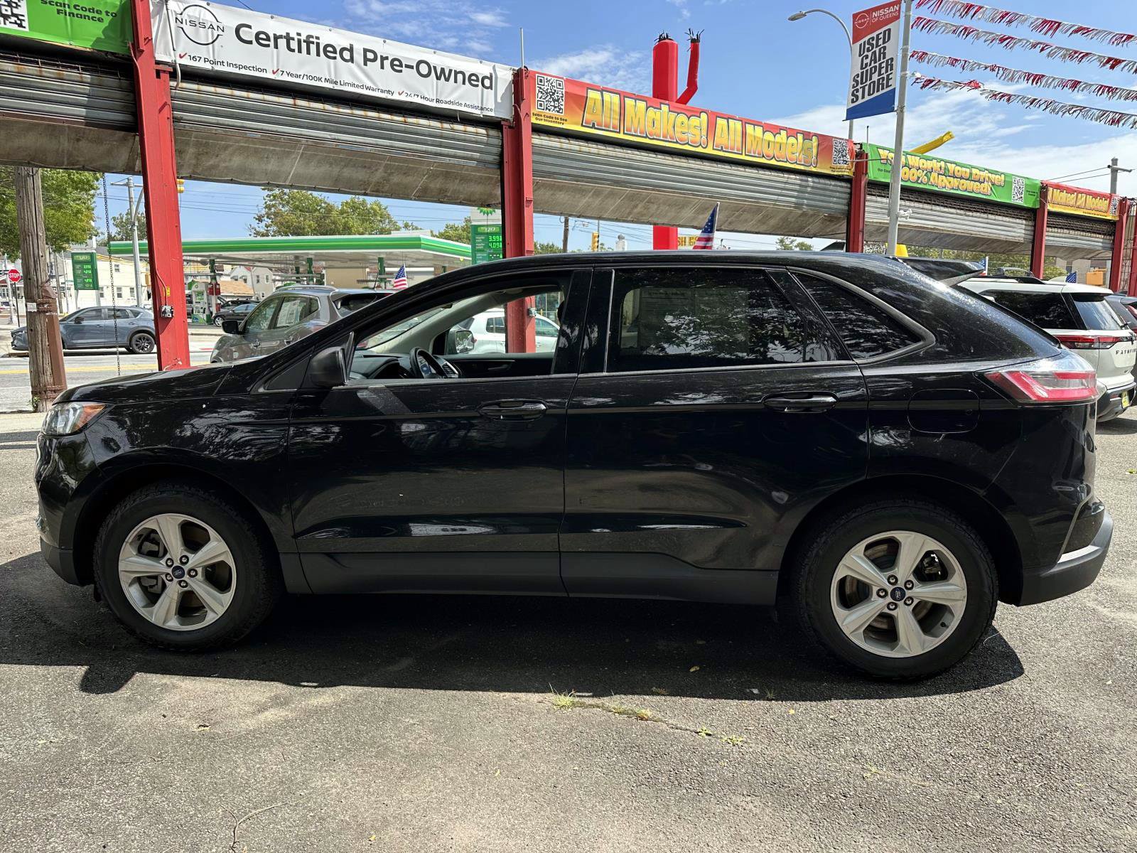 Used 2022 Ford Edge SE AWD/4WD image 6