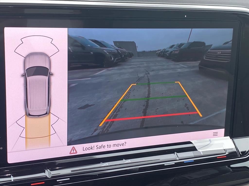 New 2026 Volkswagen Atlas SE FWD image 9