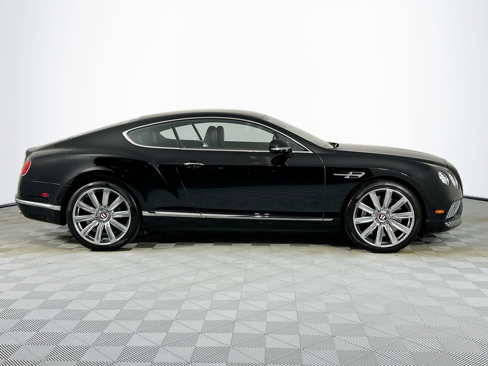 Used 2017 Bentley Continental GT image 5