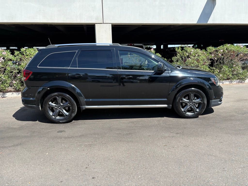 Used 2018 Dodge Journey Crossroad w/ Popular Equipment Group image 5