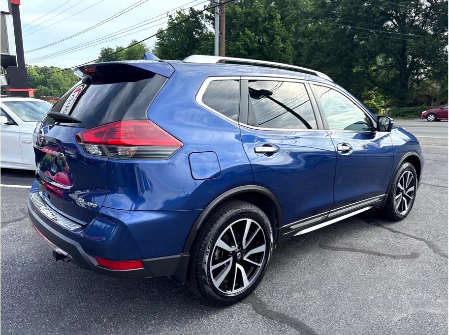 Used 2018 Nissan Rogue SL w/ Premium Package image 6