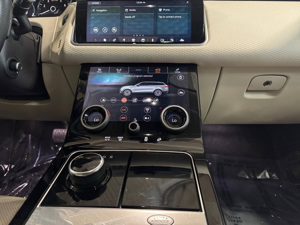 Used 2020 Land Rover Range Rover Velar S AWD/4WD image 18