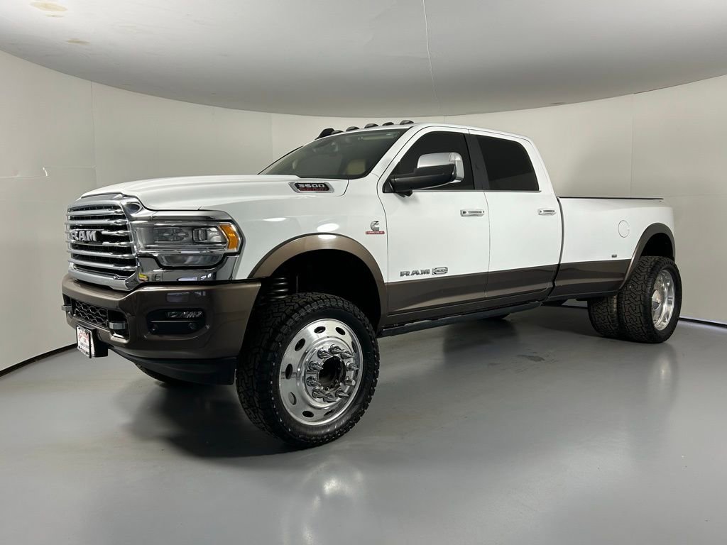 Used 2022 RAM 3500 Limited image 3