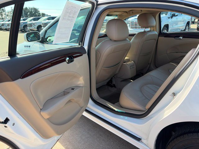 Used 2010 Buick Lucerne CXL w/ Driver Confidence Package FWD image 33