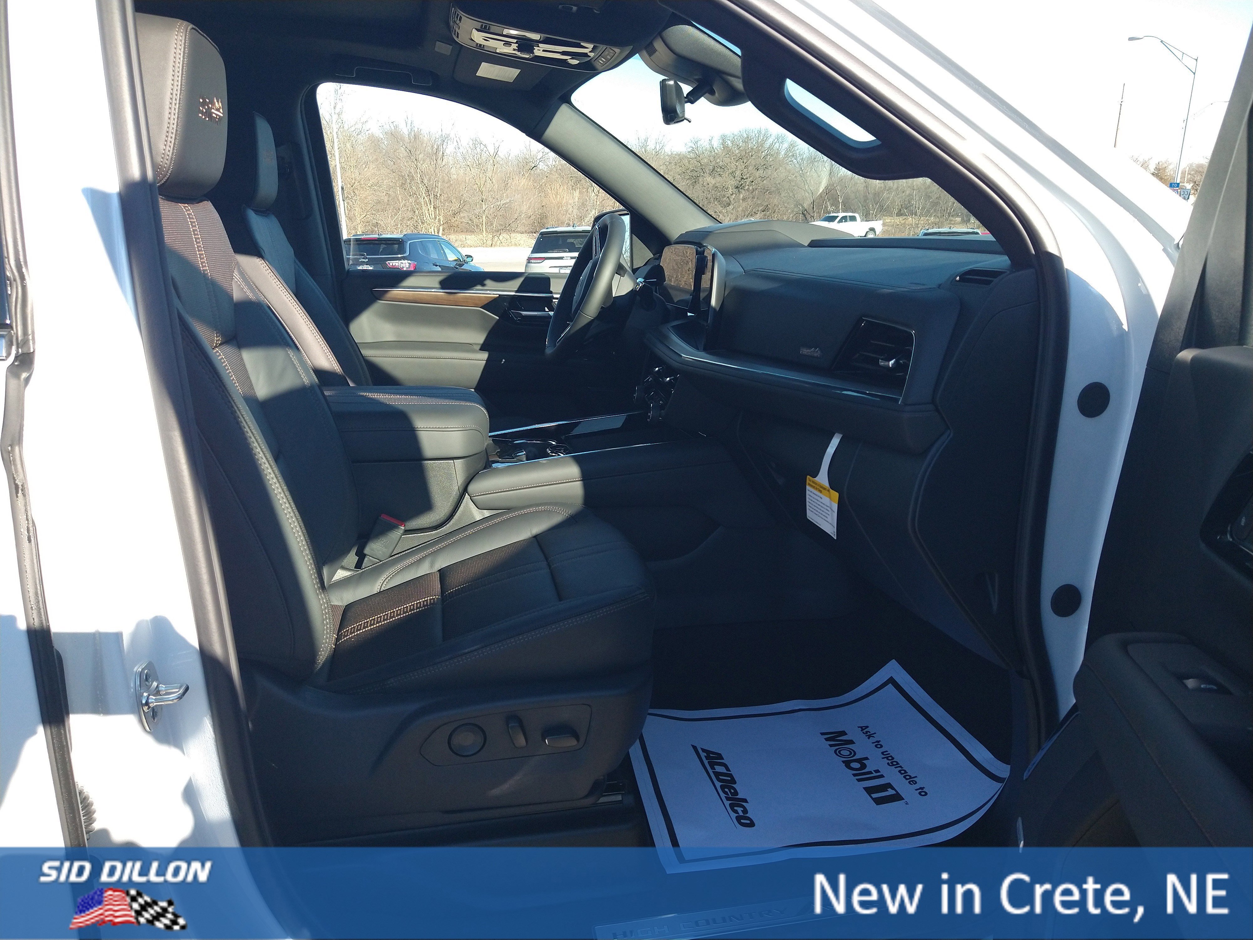 New 2026 Chevrolet Suburban High Country image 4