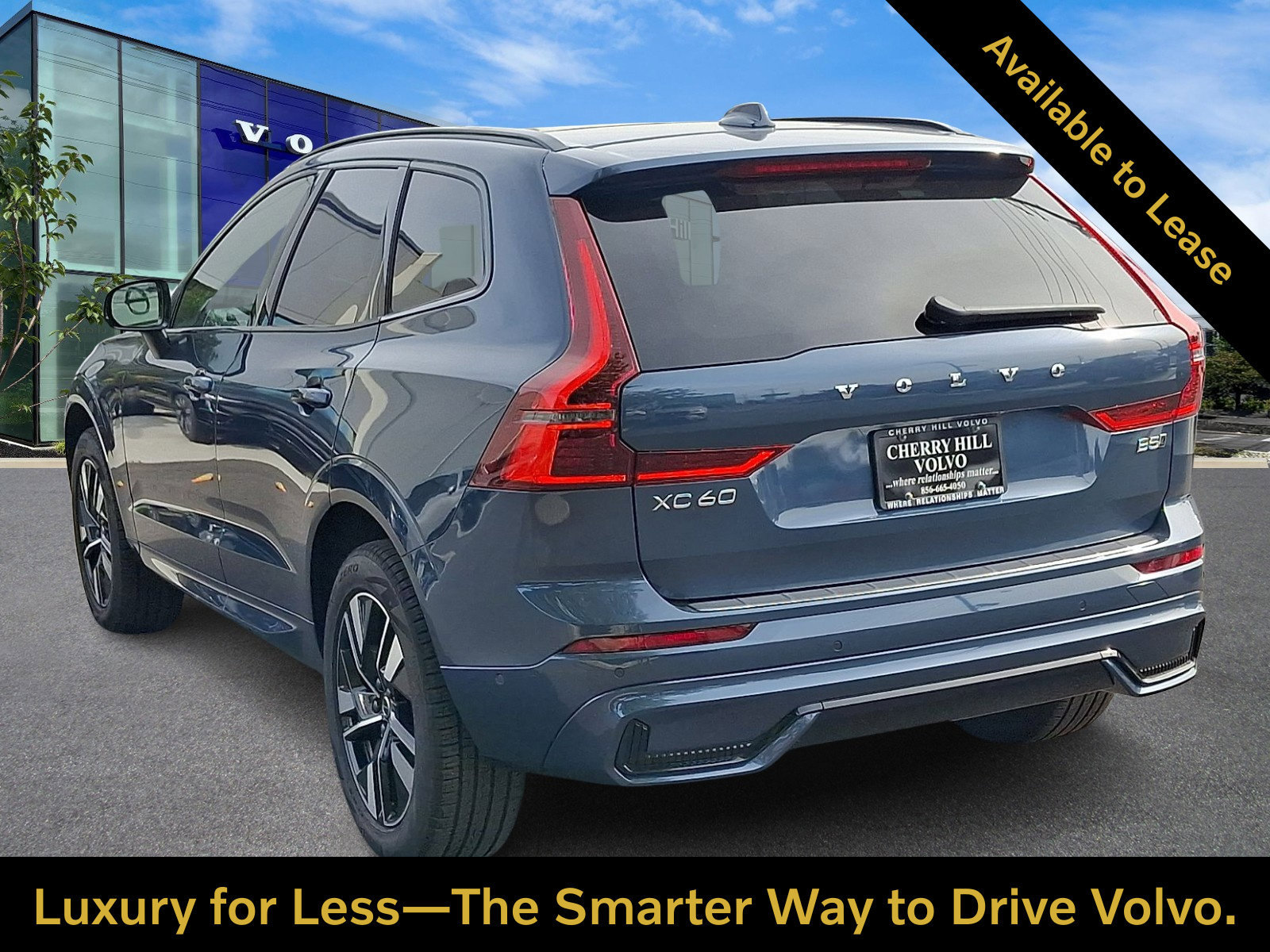 Certified 2026 Volvo XC60 B5 Plus w/ Protection Package Premier AWD/4WD image 4
