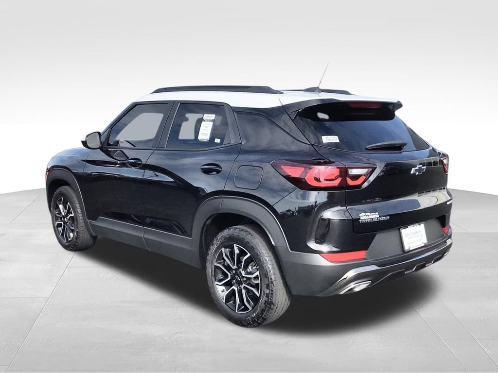 Used 2024 Chevrolet TrailBlazer ACTIV FWD image 7