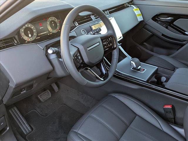 Used 2026 Land Rover Range Rover Evoque S AWD/4WD image 3