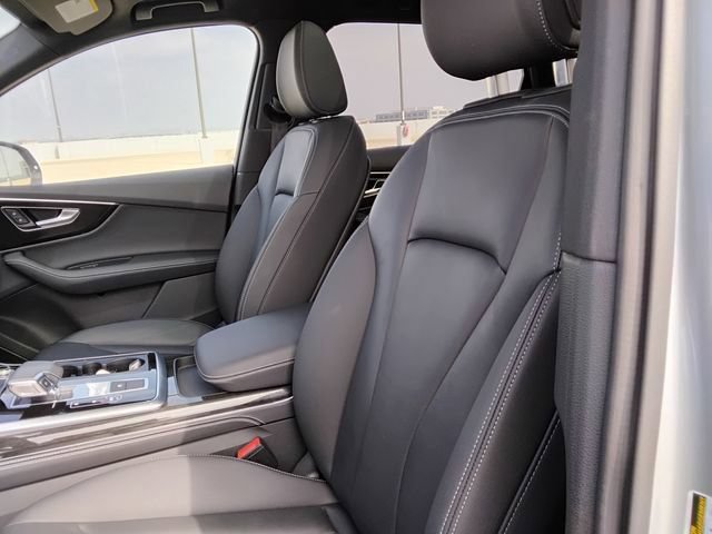 Used 2025 Audi Q7 3.0T Premium Plus AWD/4WD image 17
