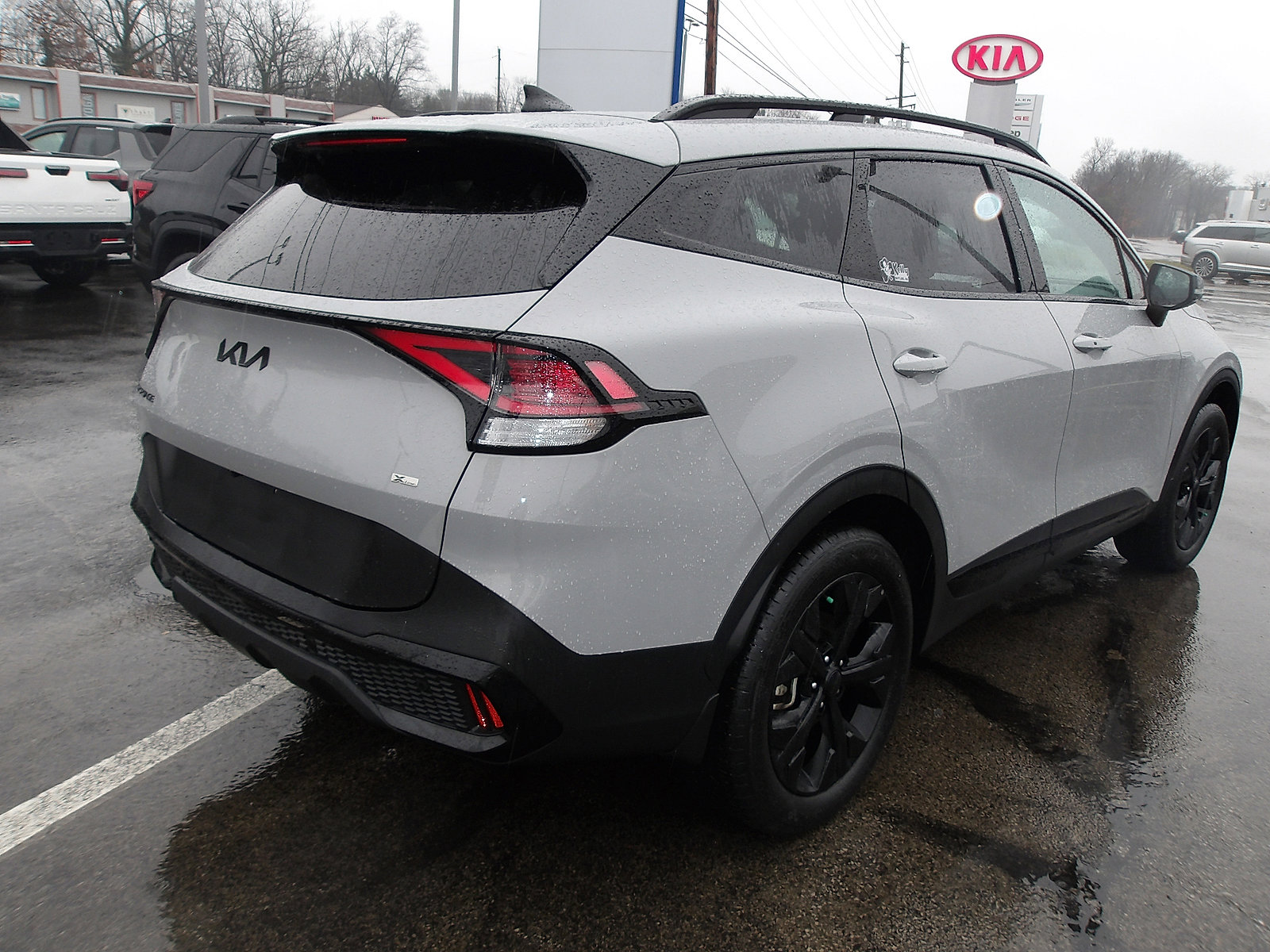 Used 2025 Kia Sportage X-Line w/ Premium Package image 7