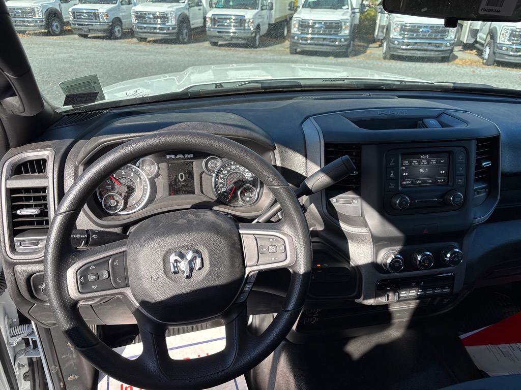 New 2024 RAM 3500 Tradesman image 10