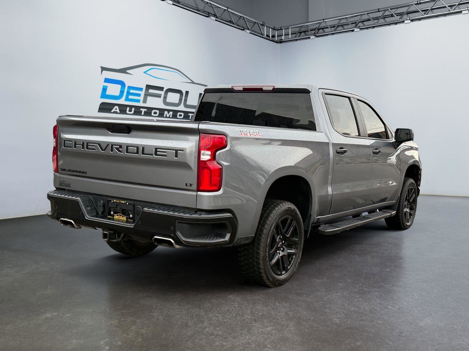 Used 2022 Chevrolet Silverado 1500 LT Trail Boss w/ Safety Package image 3