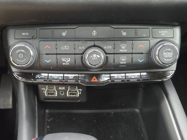 Used 2025 Dodge Durango GT RWD image 18