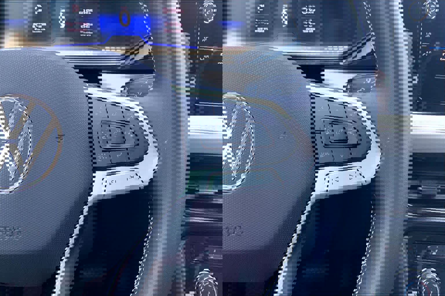 Used 2025 Volkswagen Taos S AWD/4WD image 25