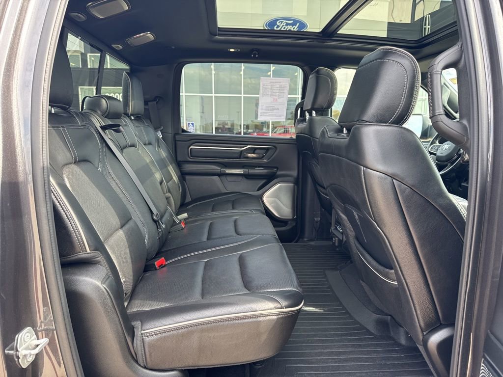 Used 2019 RAM 1500 Limited image 32