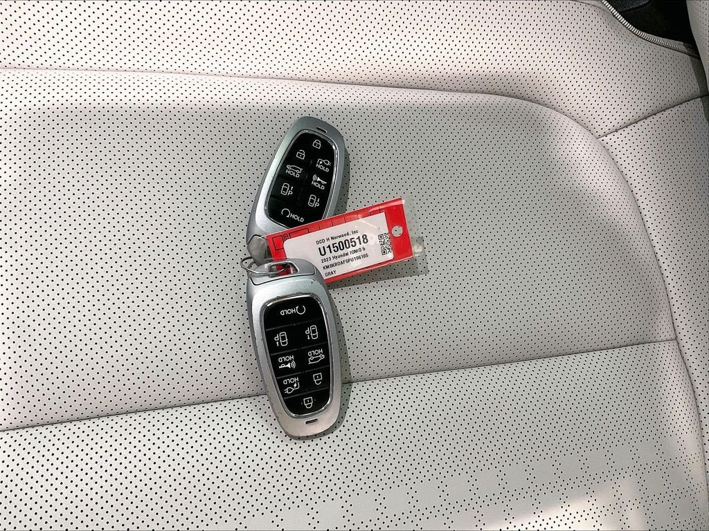 Used 2023 Hyundai Ioniq 5 Limited AWD/4WD image 31